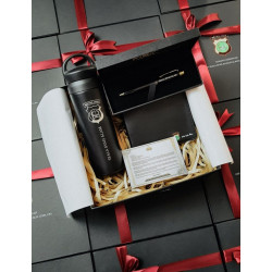CUSTOMIZE YOUR GIFT AND HAMPERS